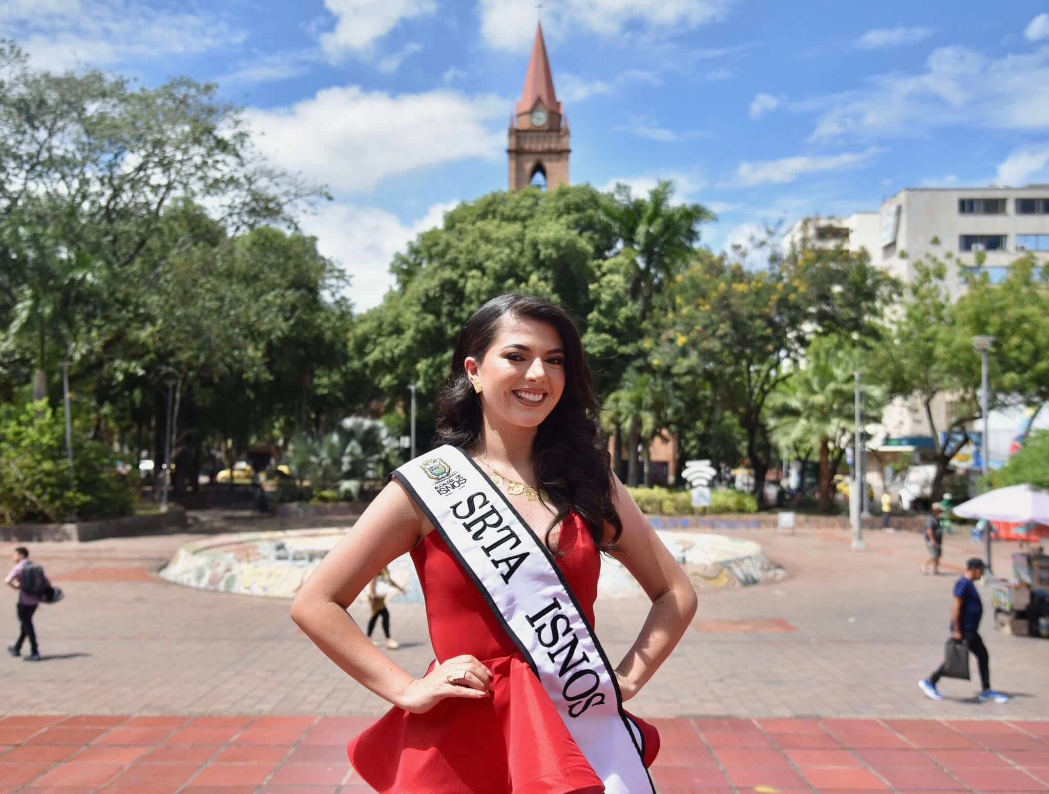 Srta. Isnos — Reina San Pedro 2026